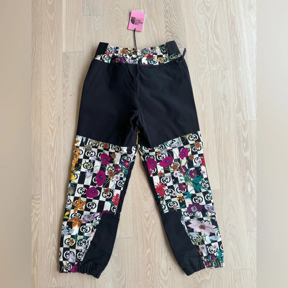 Gucci black pattern super